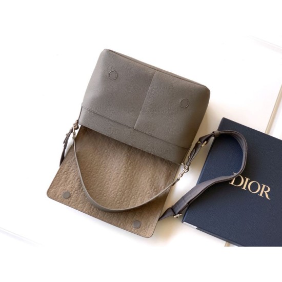 Best Replica Dior Privé Messenger Men Flap Bag in Gray Knockoff