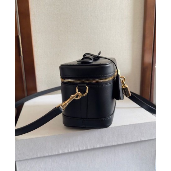 Replica Celine Vanity Bag Natural Calfskin Black Fake