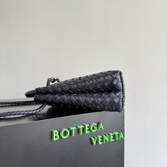 Knockoff Bottega Veneta Andiamo Small/Medium/Large Woven Leather Bags Black Replica Clone