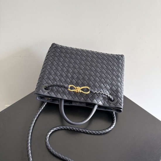 Knockoff Bottega Veneta Andiamo Small/Medium/Large Woven Leather Bags Black Replica Clone