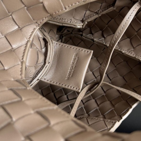 Knockoff Bottega Veneta Campana Small Woven Shoulder Bag Brown Replica Clone