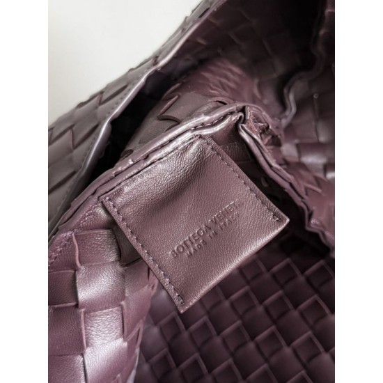 Knockoff Bottega Veneta Medium/Large Braided Brown Bell Bag Replica Clone