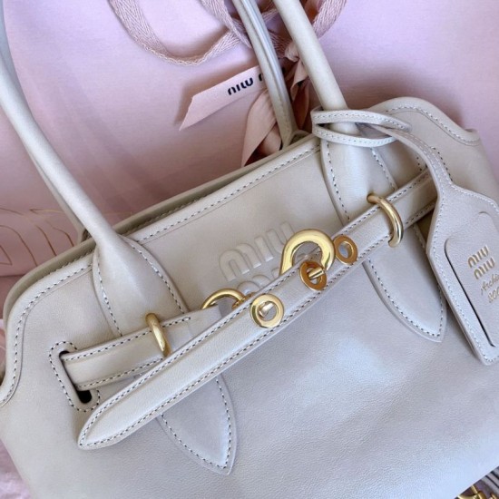 AAAAA Replica Miu Tote Bags Miu Adventure Nappa Leather 5BA292 White Fake Clone