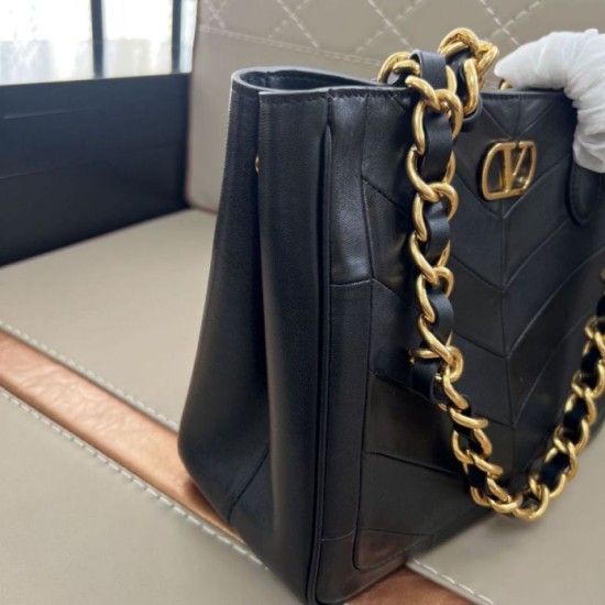 AAAAA Replica Valentino Garavani Laseine Small/Medium Tote Bag Black Fake Clone