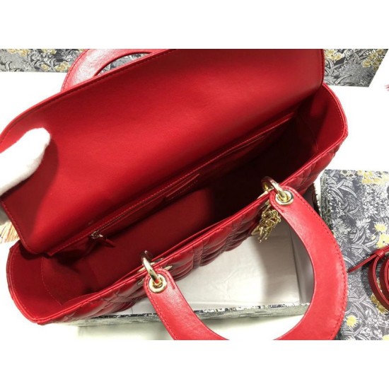 AAAAA Replica Dior Large Lady Dior quilted lambskin cannage bag red Fake Clone