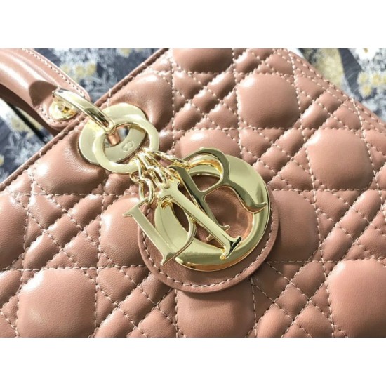 Replica Dior Large Lady Dior quilted lambskin cannage bag brown Knockoff Cheap AAAAA Replica Dior Large Lady Dior quilted lambskin cannage bag brown Fake Clone