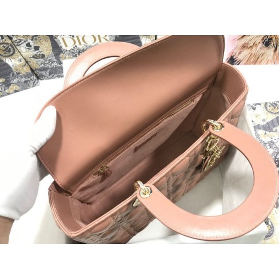 Replica Dior Large Lady Dior quilted lambskin cannage bag brown Knockoff Cheap AAAAA Replica Dior Large Lady Dior quilted lambskin cannage bag brown Fake Clone