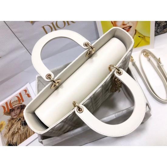 AAAAA Replica Dior Large Lady Dior quilted lambskin cannage bag white Fake Clone