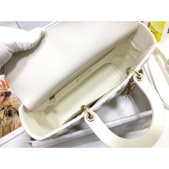 AAAAA Replica Dior Large Lady Dior quilted lambskin cannage bag white Fake Clone