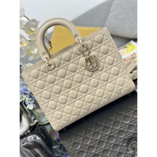 Replica Dior Lady Dior Large Quilted Lambskin Cannage Bag Beige Knockoff Cheap AAAAA Replica Dior Lady Dior Large Quilted Lambskin Cannage Bag Beige Fake Clone