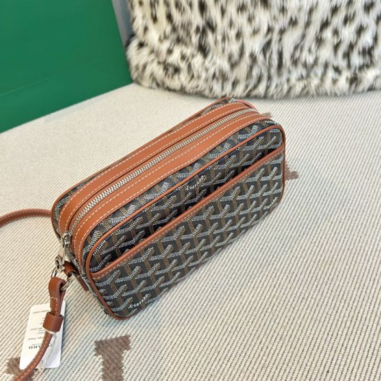 AAAAA Replica Goyard Cap-Vert PM Goyardine canvas bag brown Fake Clone