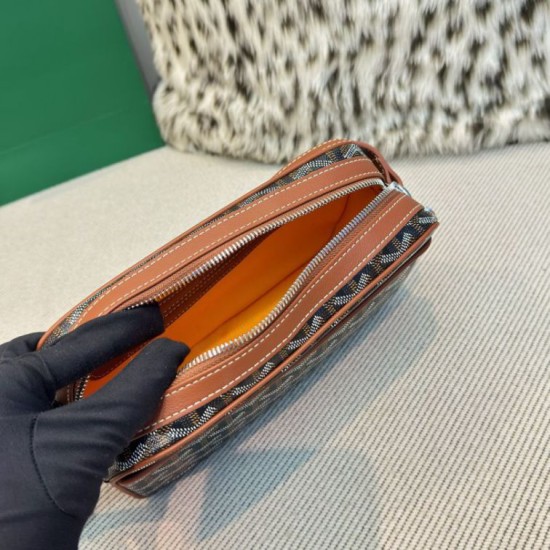 AAAAA Replica Goyard Cap-Vert PM Goyardine canvas bag brown Fake Clone