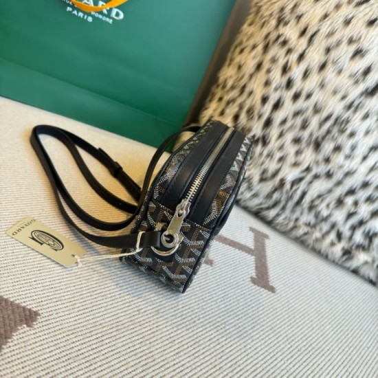 AAAAA Replica Goyard Cap-Vert PM Goyardine canvas bag black Fake Clone