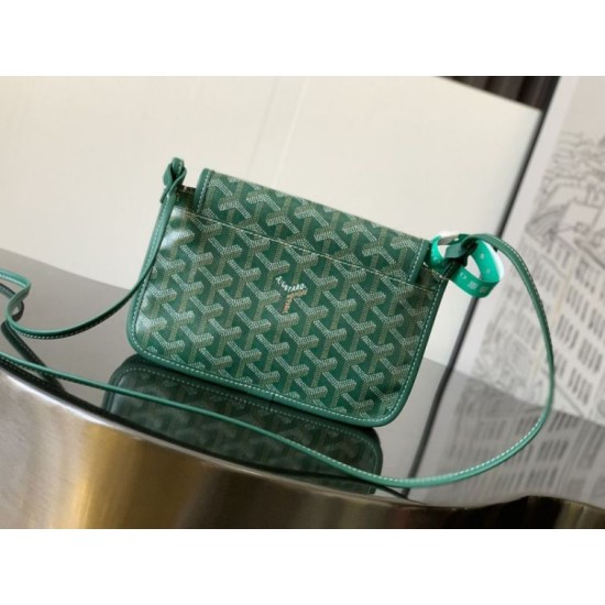Replica Goyard Plumet clutch bag with green initials Knockoff Cheap AAAAA Replica Goyard Plumet clutch bag with green initials Fake Clone