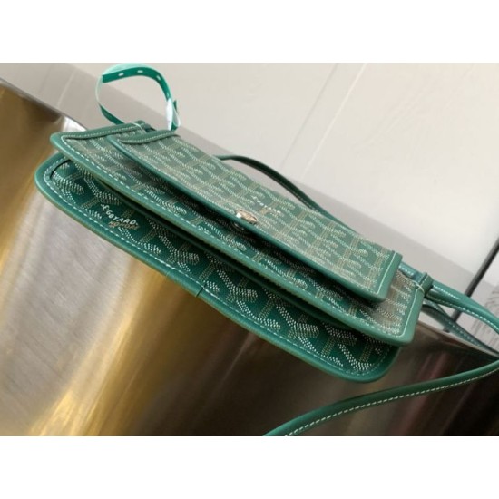 Replica Goyard Plumet clutch bag with green initials Knockoff Cheap AAAAA Replica Goyard Plumet clutch bag with green initials Fake Clone