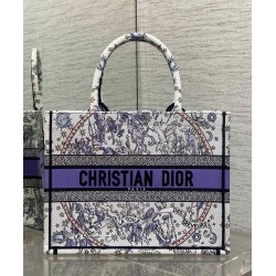 AAAAA Replica Dior Lucky Medium Dior Book Tote White with Dior Night of Dreams Motif Fake Clone