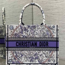 AAAAA Replica Dior Lucky Medium Dior Book Tote White with Dior Night of Dreams Motif Fake Clone
