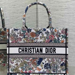 AAAAA Replica Dior Lucky Medium Dior Book Tote White with Dior Night of Dreams Motif Fake Clone