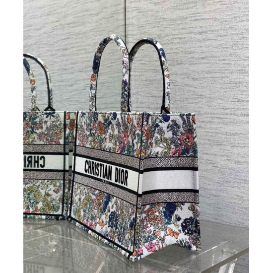 AAAAA Replica Dior Lucky Medium Dior Book Tote White with Dior Night of Dreams Motif Fake Clone