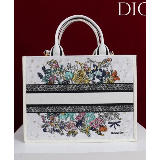 AAAAA Replica Dior Lucky Medium Dior Book Tote White Fake Clone