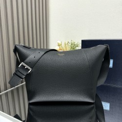 Replica Prada Messenger Crossbody Bag 2VH178 Black Clone Cheap