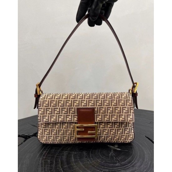 Replica Fendi Medium Baguette 1997 Bag Beige Split Leather Fake