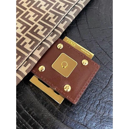 Replica Fendi Medium Baguette 1997 Bag Beige Split Leather Fake