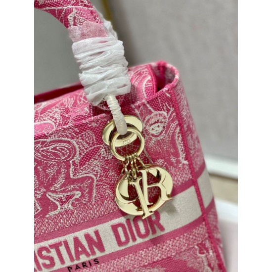 Replica Dior Medium Lady D-Lite Bag Toile de Jouy Reverse Embroidery Pink Fake Replica Dior Medium Lady D-Lite Bag Toile de Jouy Reverse Embroidery Pink Fake