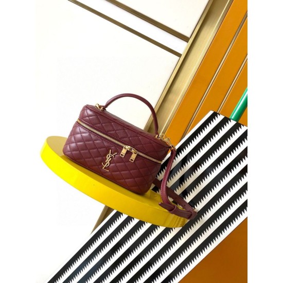 Replica YSL Saint Laurent Gaby Mini Vanity Bag Bordeaux Fake Replica YSL Saint Laurent Gaby Mini Vanity Bag Bordeaux Fake