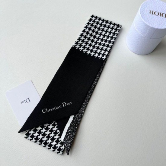 Replica Dior 30 Montaigne Mitzah Scarf Silk Twill Black/White  Fake