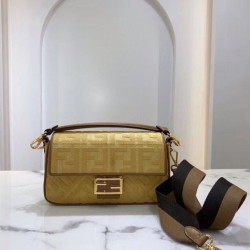Replica Fendi Baguette Medium Bag Natural Straw Fake