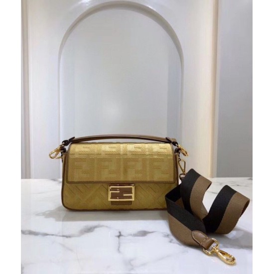 Replica Fendi Baguette Medium Bag Natural Straw Fake