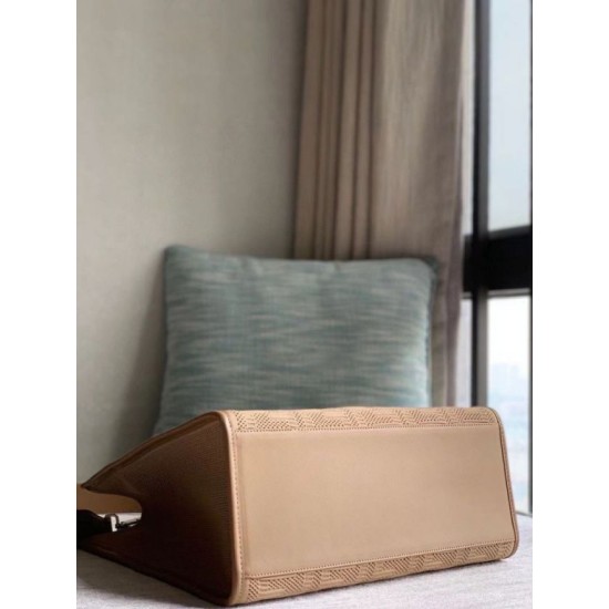Replica Fendi Sunshine Medium Shopper Bag FF Fabric Beige Fake