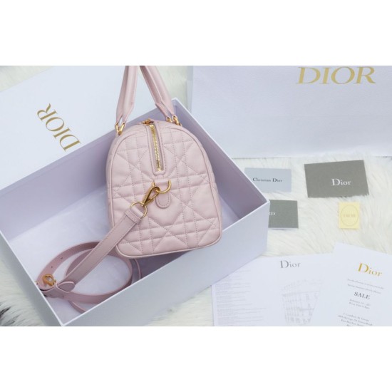 Replica Dior Groove 25 Bag in Biscuit Macrocannage Pink