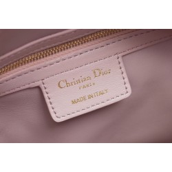Replica Dior Groove 25 Bag in Biscuit Macrocannage Pink