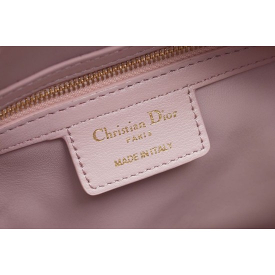 Replica Dior Groove 25 Bag in Biscuit Macrocannage Pink