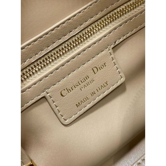 Replica Dior Groove 20 Bag Macrocannage Brown