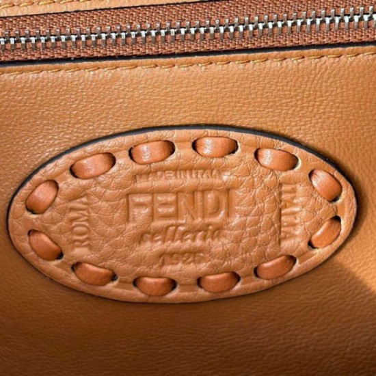 Replica Fendi Medium Baguette Selleria bag with 612 hand-sewn topstitche Brown