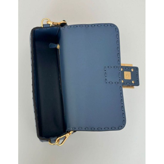 Replica Fendi Medium Baguette Selleria bag with 612 hand-sewn topstitche Blue