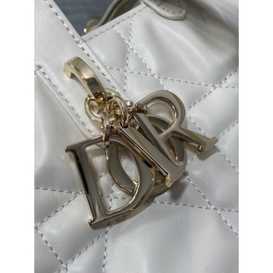 Replica Dior Small/Medium Dior Toujours Vertical Tote Bag White