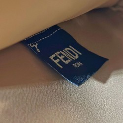 Replica Fendi Peekaboo ISeeU Small Selleria bag with 556 hand-sewn topstitches Brown