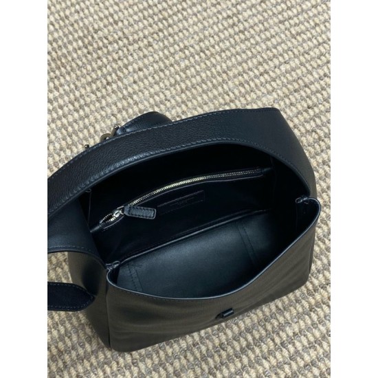 Replica YSL Saint Laurent le 5 à 7 Supple Large Bag Black