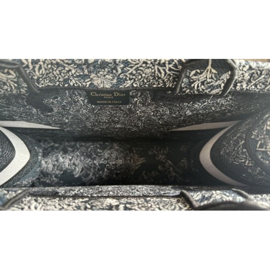 Replica Dior Medium Dior Book Tote Bag Embroidery with Multicolor Dior Around the World Motif Blue