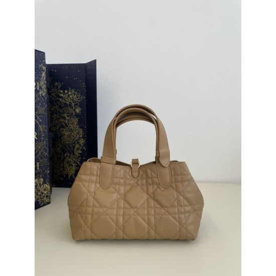 Replica Dior Small/Medium Dior Toujours Bag Macrocannage Tan