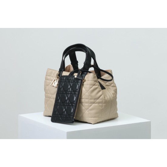 Replica Dior Medium Dior Toujours Macrocannage Bag Beige/Black