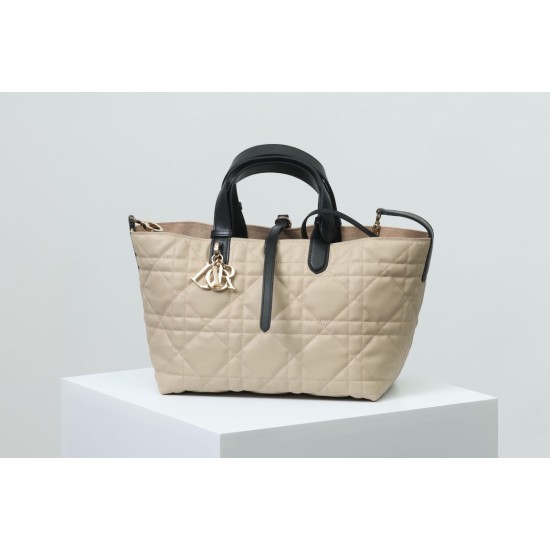 Replica Dior Medium Dior Toujours Macrocannage Bag Beige/Black