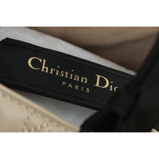 Replica Dior Medium Dior Toujours Macrocannage Bag Beige/Black