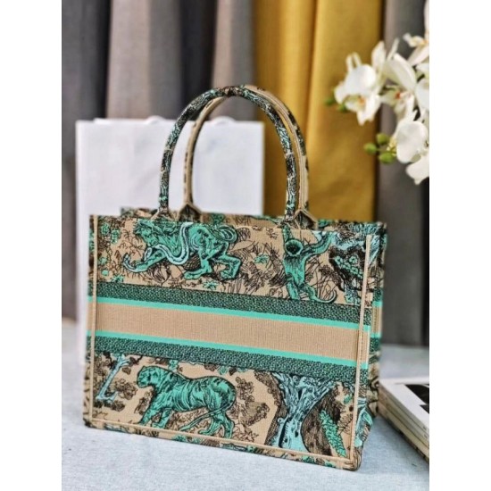 Replica Dior Medium Dioriviera Book Tote Raffia with Pink Toile de Jouy Sauvage Embroidery Fake Sale
