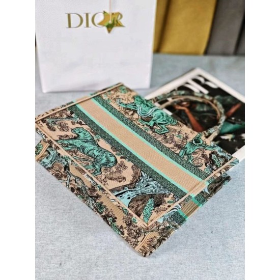Replica Dior Medium Dioriviera Book Tote Raffia with Pink Toile de Jouy Sauvage Embroidery Fake Sale