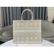 Replica Dior Medium/Large Book Tote Bag Oversized rattan embroidery White/Gold